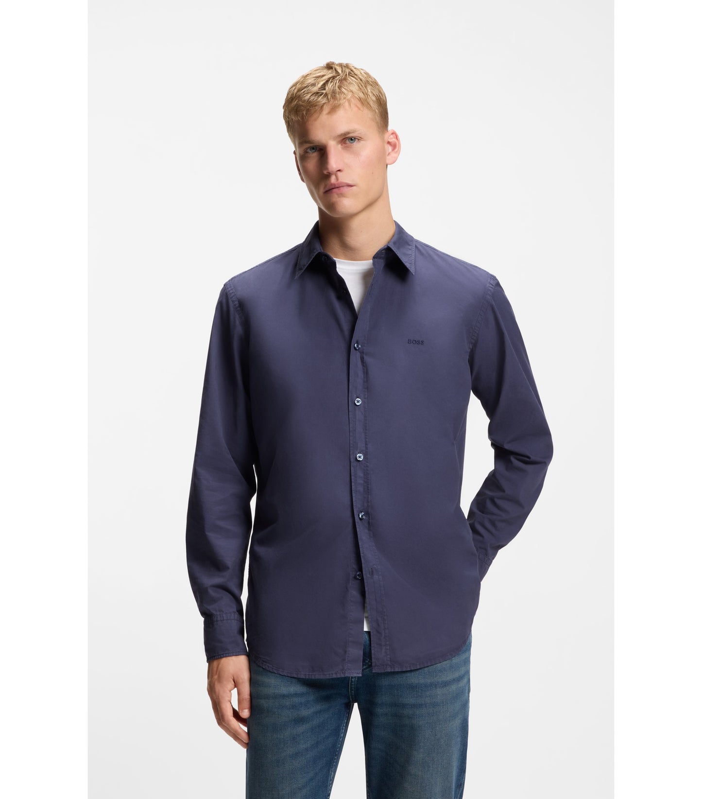 Regular-fit shirt in cotton poplin with embroidered logo