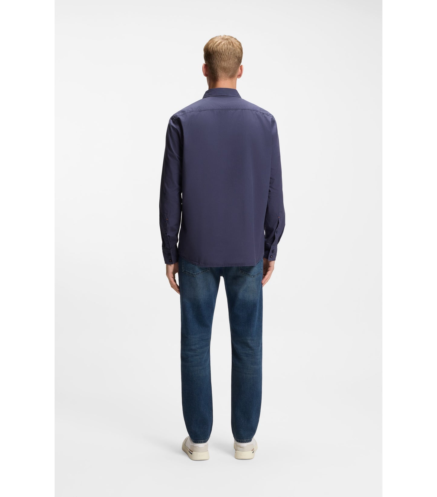 Regular-fit shirt in cotton poplin with embroidered logo