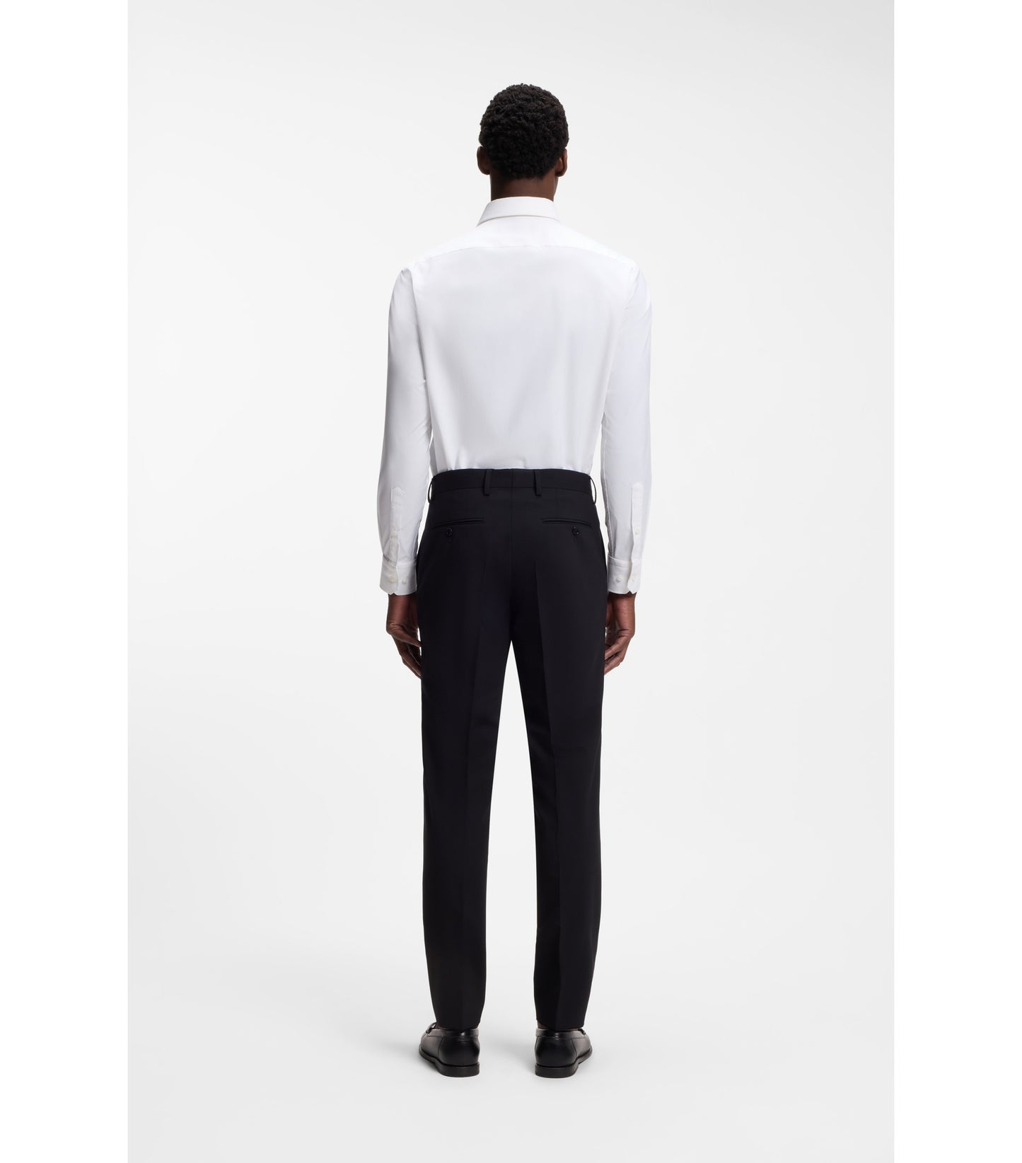 Regular-fit shirt in performance-stretch twill