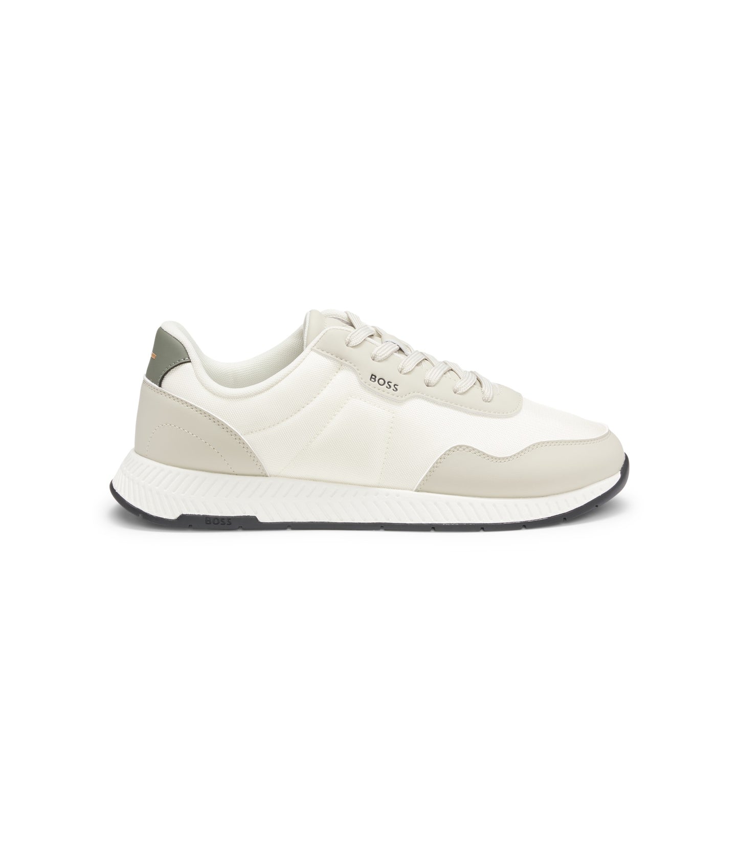Low-top trainers with textured uppers