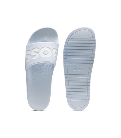 Italian-made slides with large logo detail