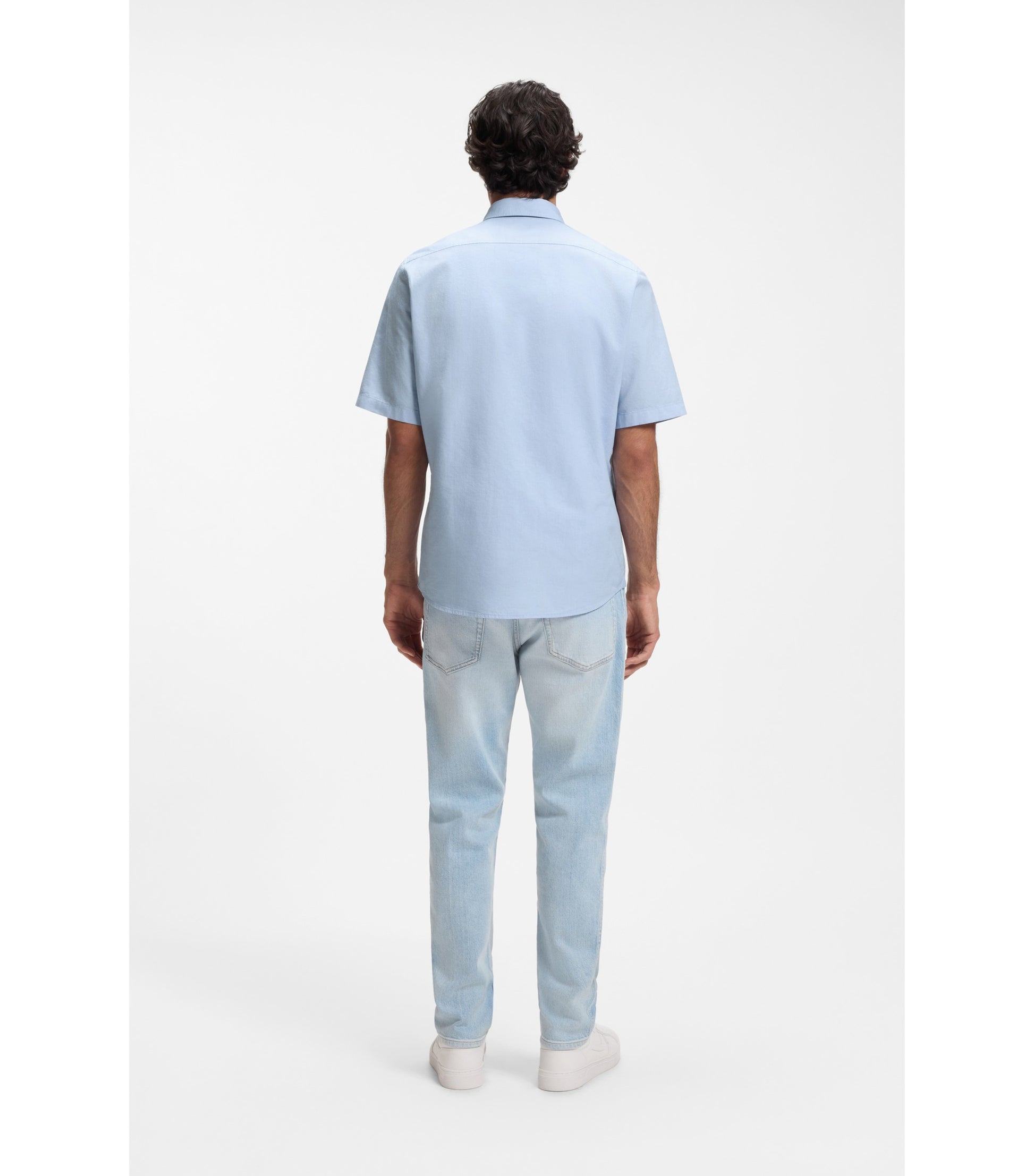Regular-fit shirt in soft-washed Oxford cotton
