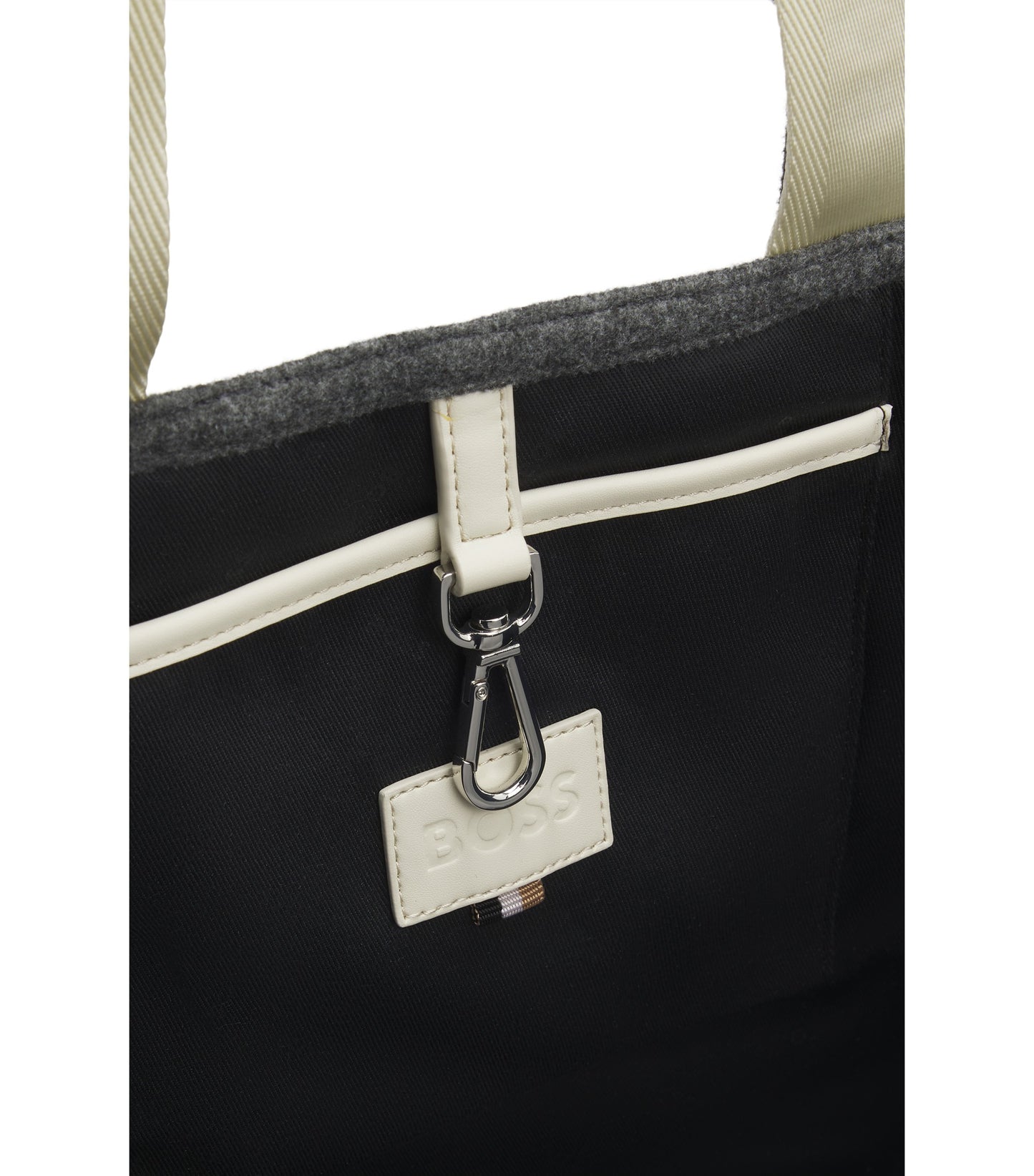 Fabric tote bag with contrast logo