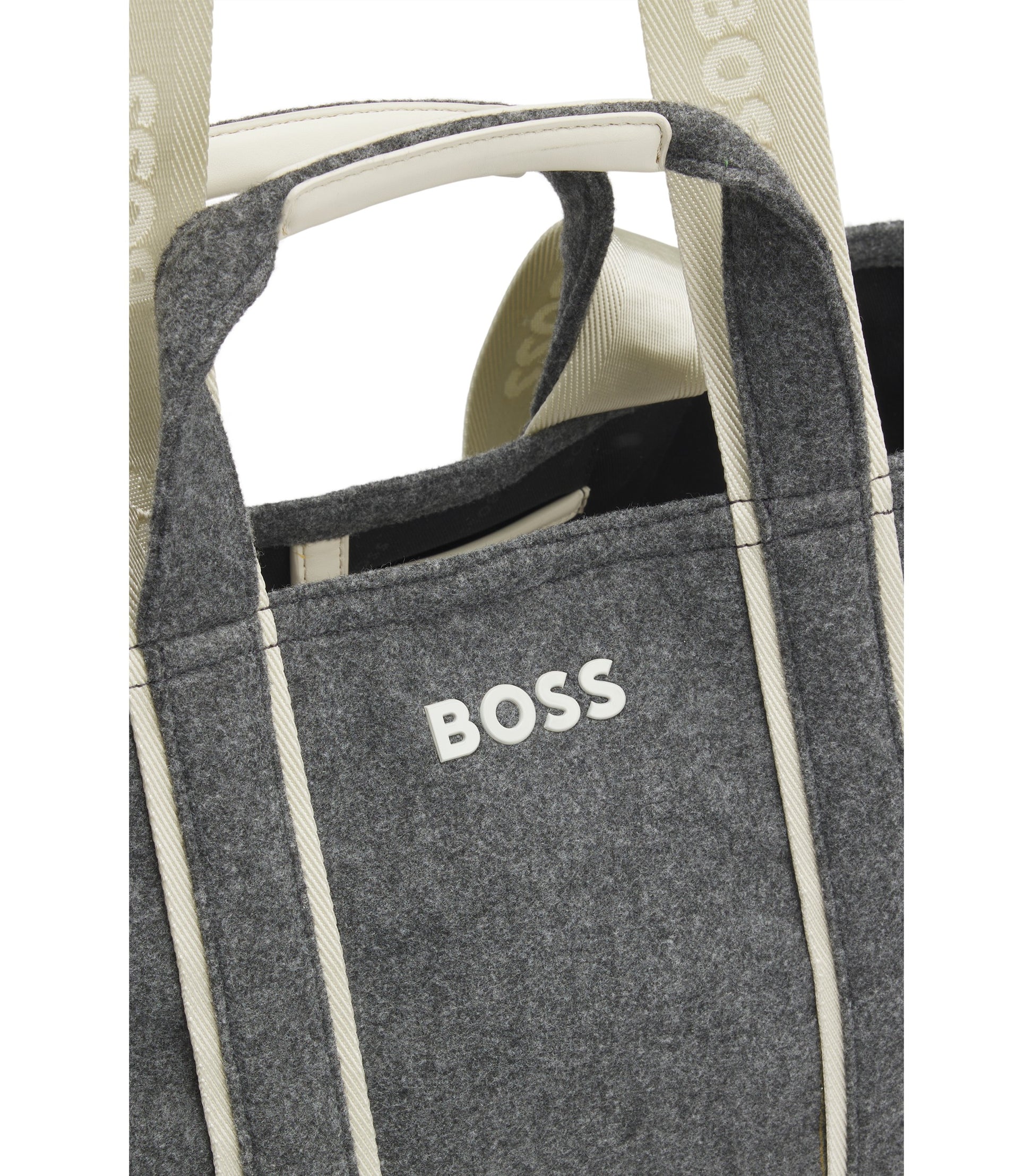 Fabric tote bag with contrast logo