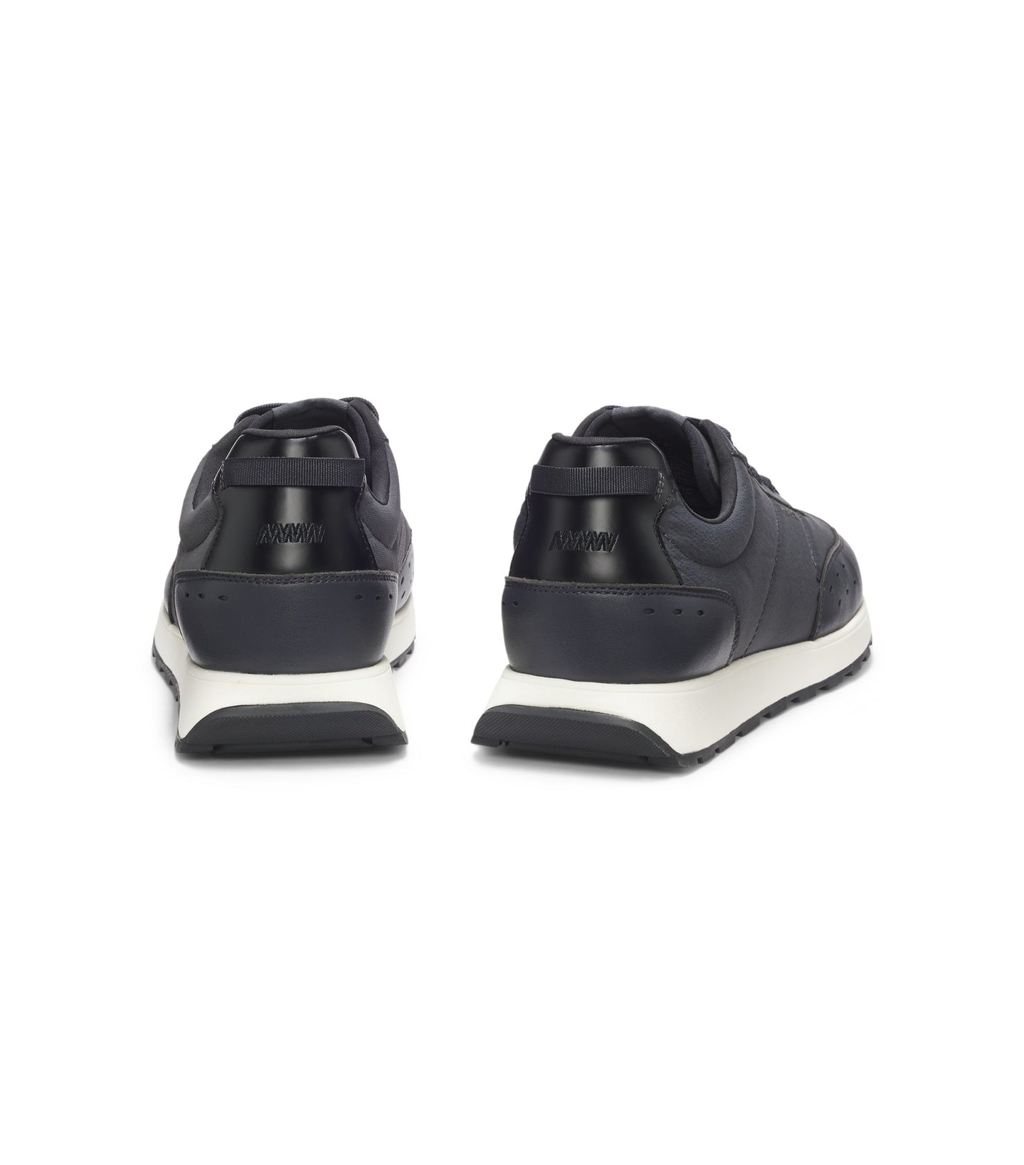 Running-inspired trainers with zigzag detailing