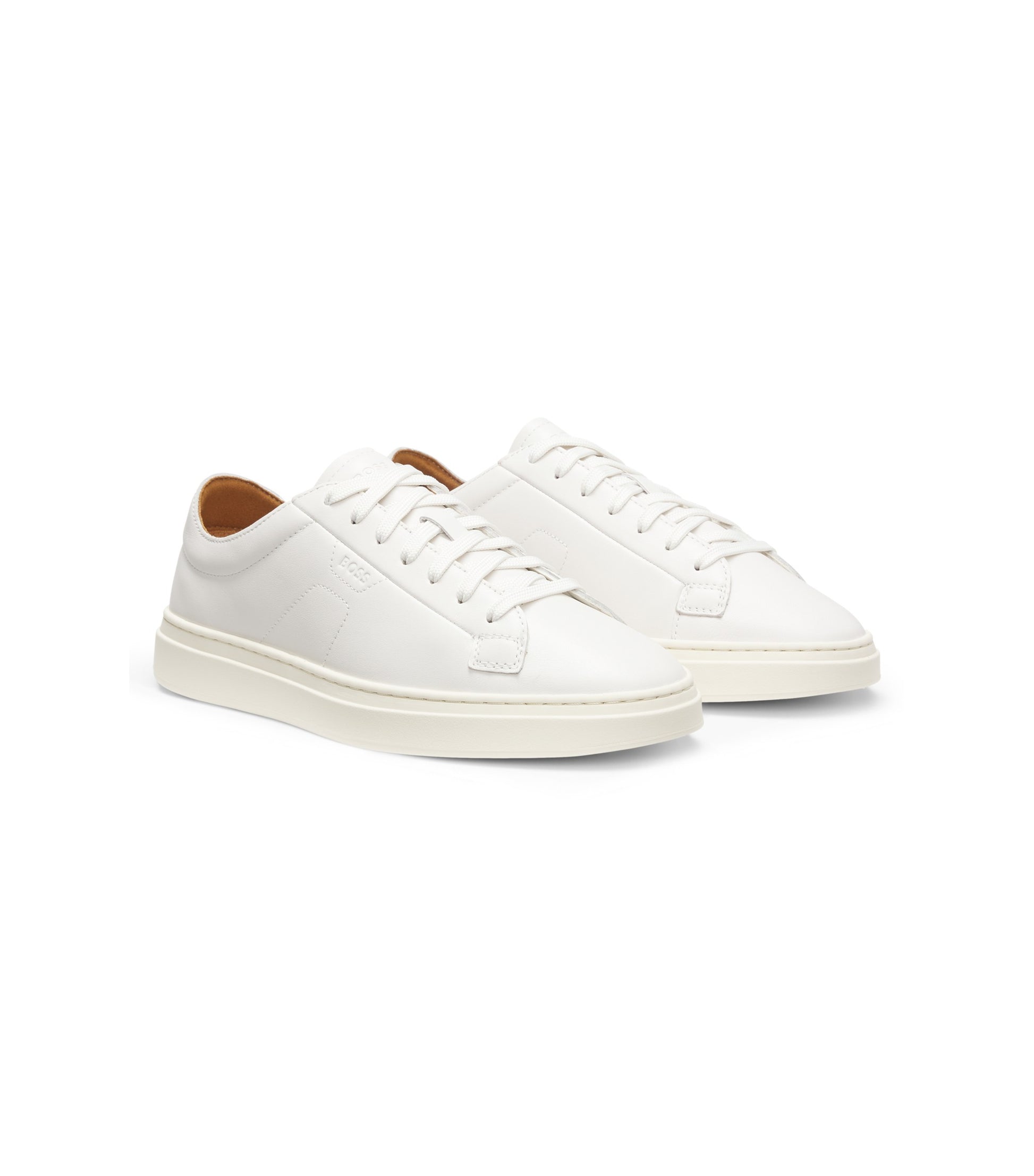 Low-top trainers in leather with embossed logo