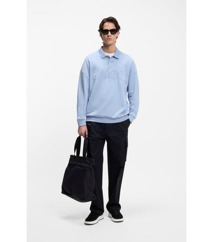Low-top trainers in faux suede