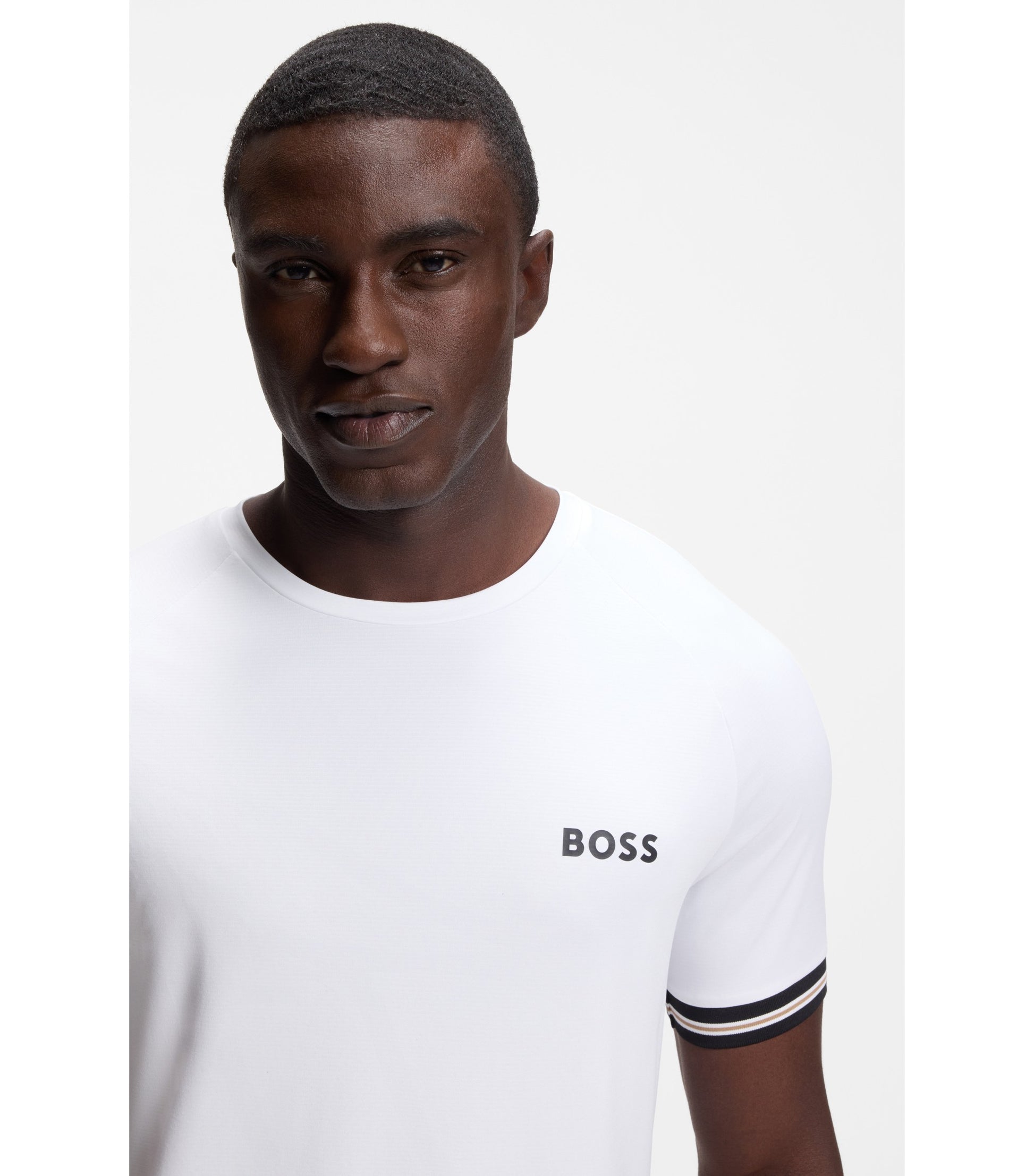Active slim-fit T-shirt with tennis-ball embossing