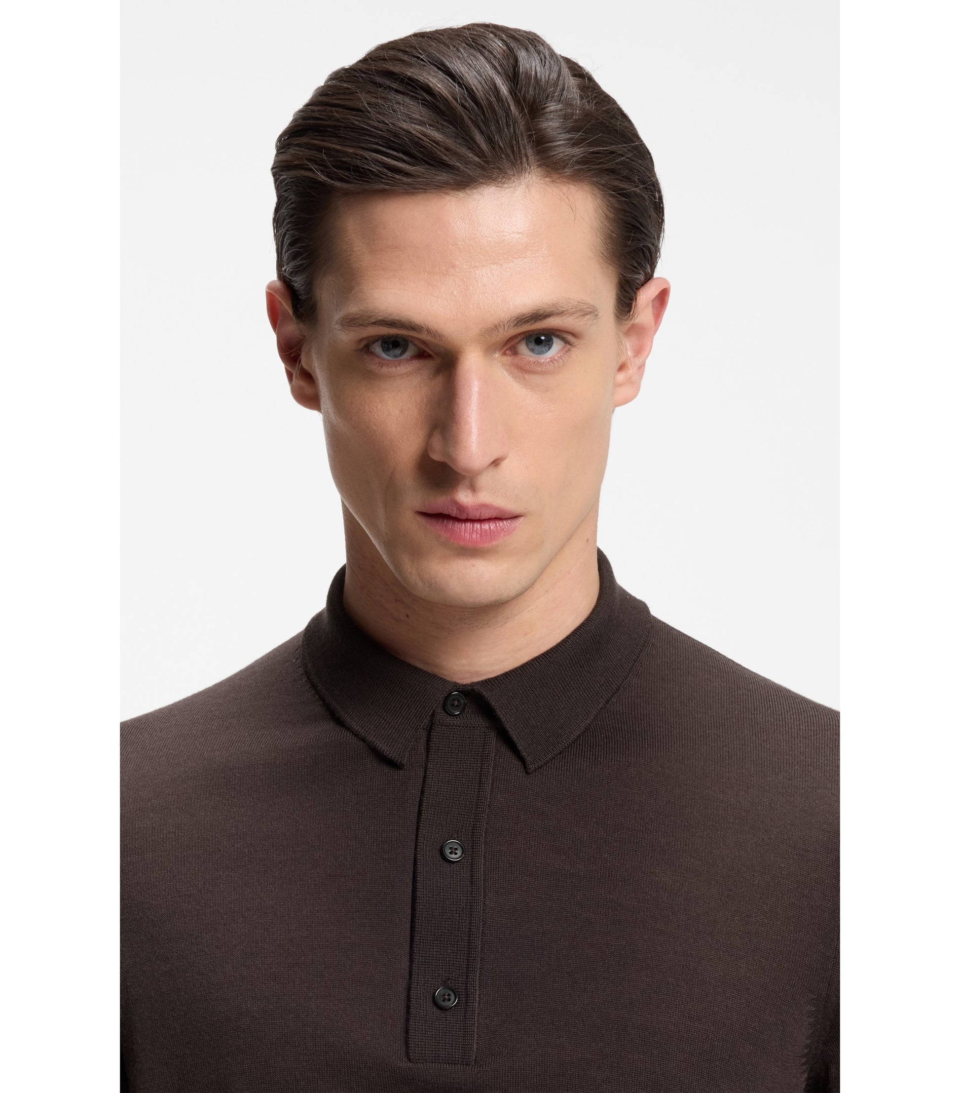 Knit polo in virgin wool 