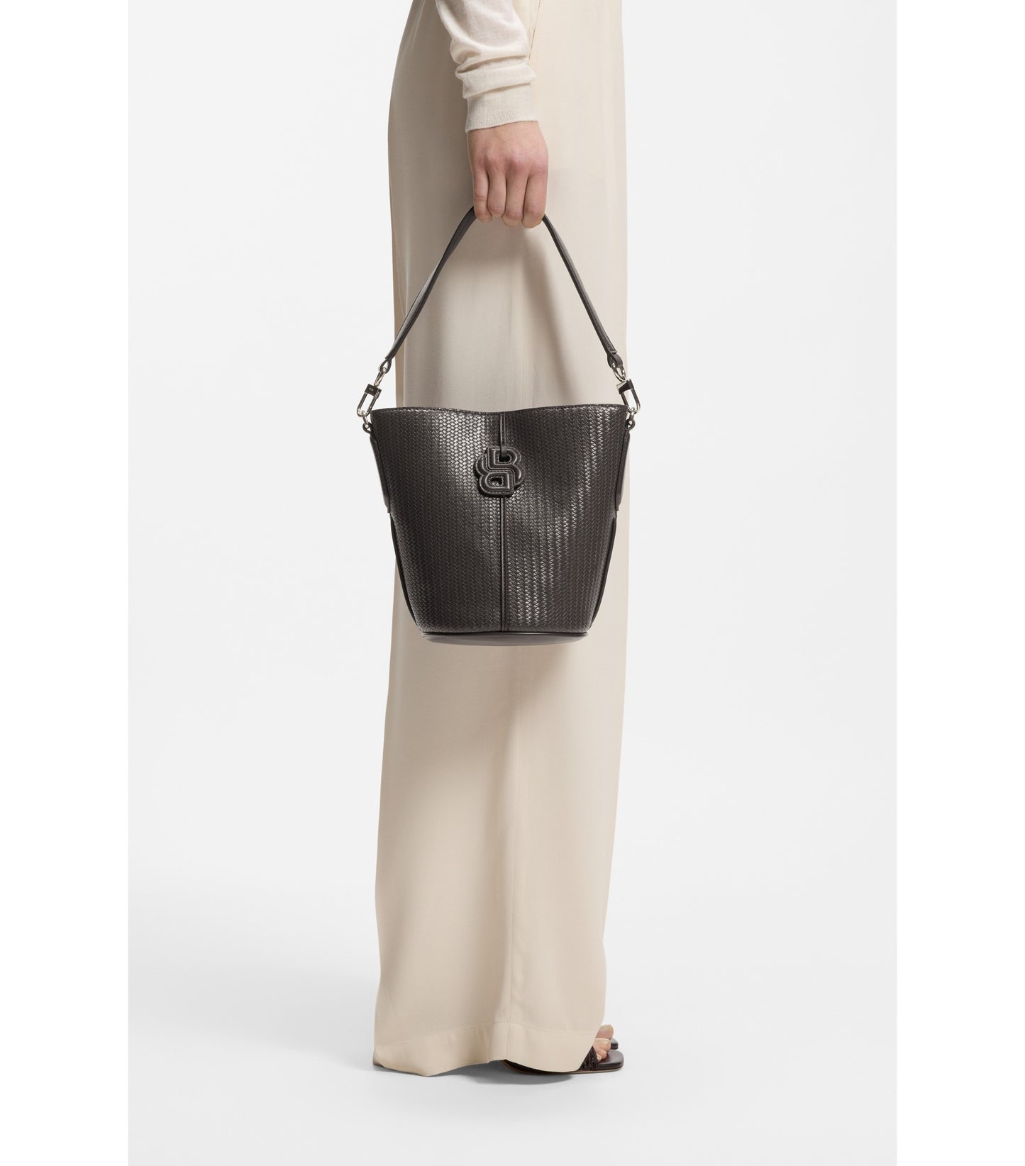 Woven-effect bucket bag with Double B monogram