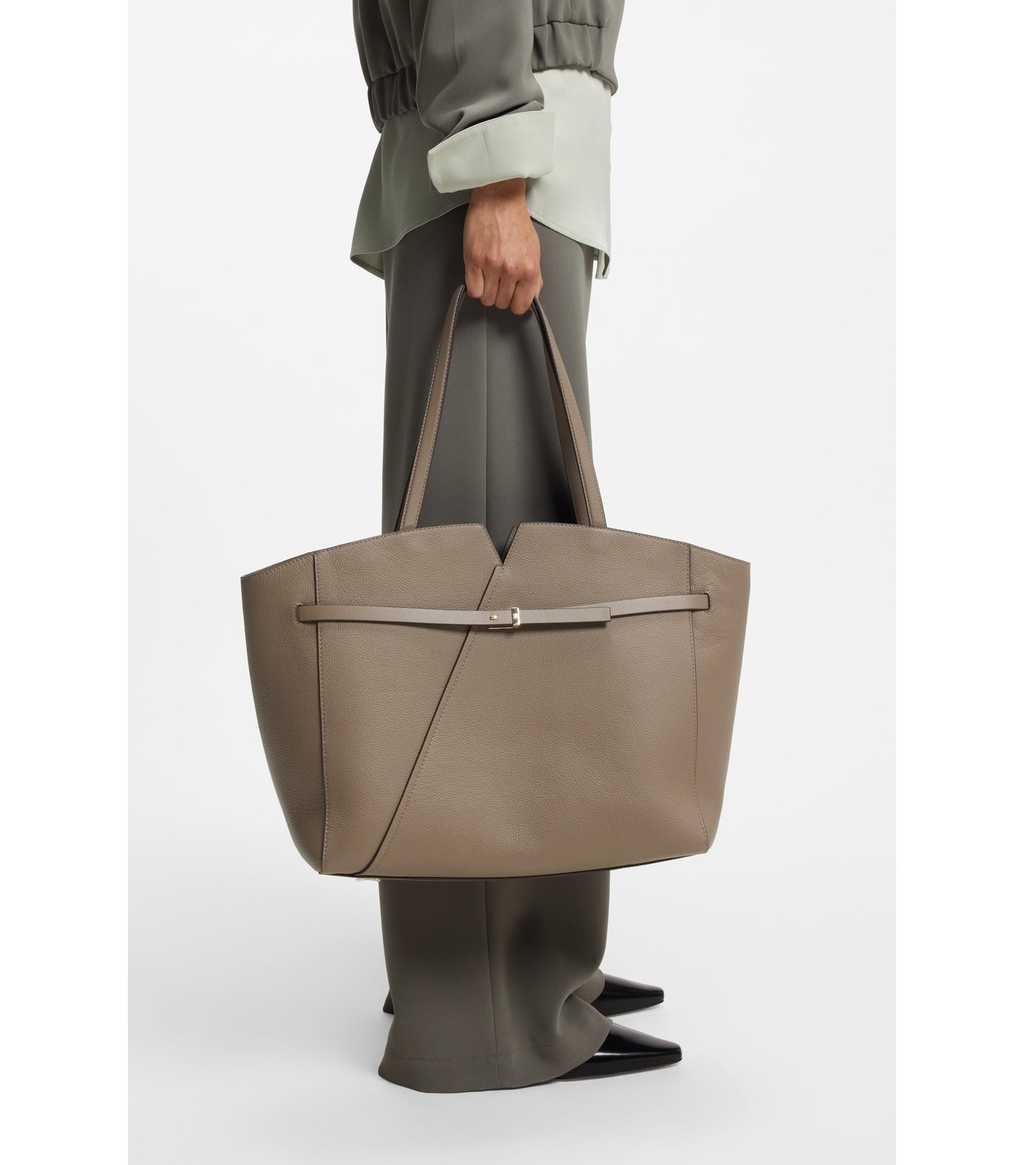 BOSS Revers tote bag in leather with belt detail