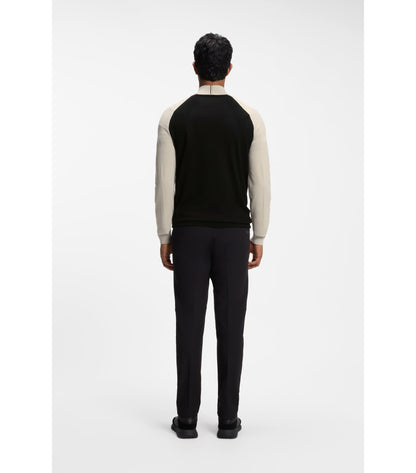 Colour-blocked sweater with zip neck