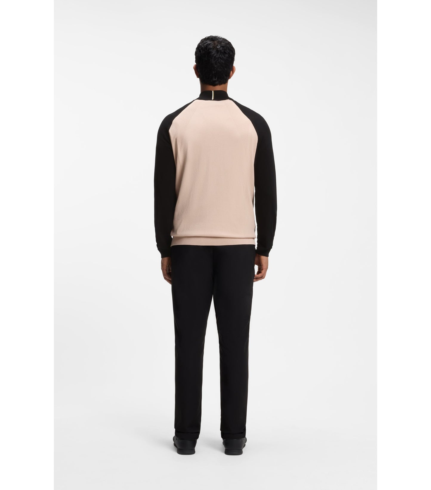 Colour-blocked sweater with zip neck