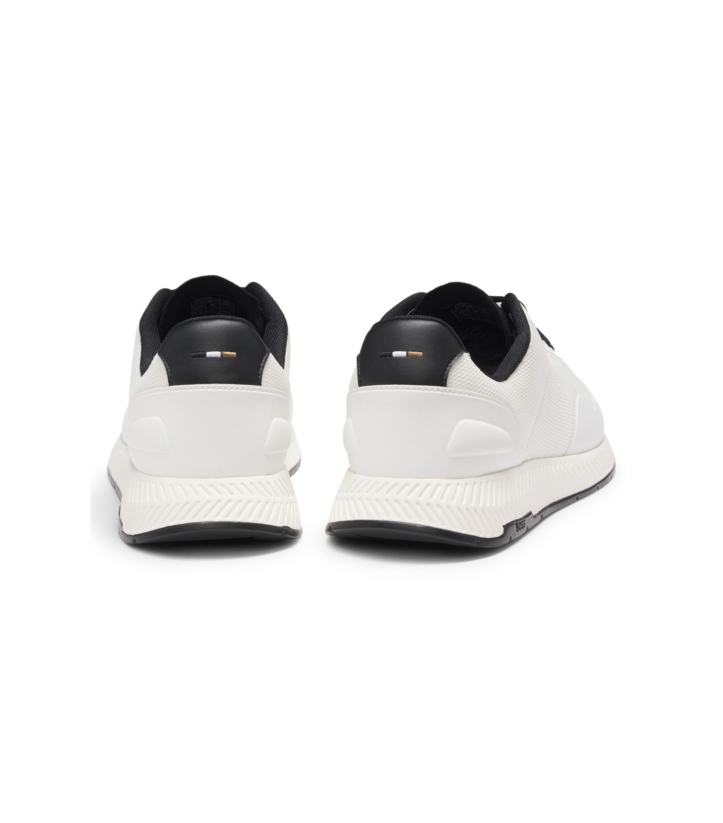 TTNM mesh trainers with smooth trims