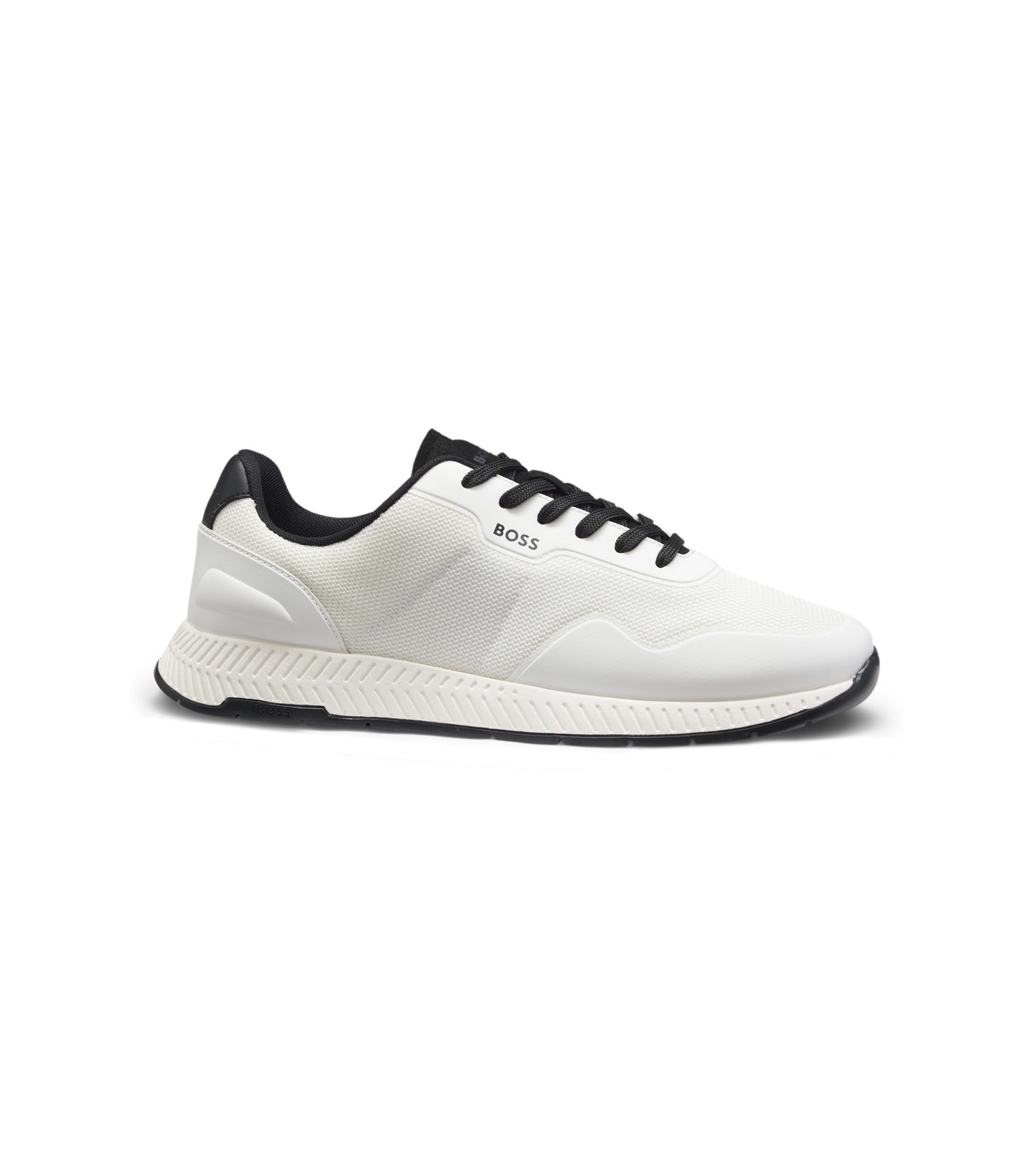 TTNM mesh trainers with smooth trims