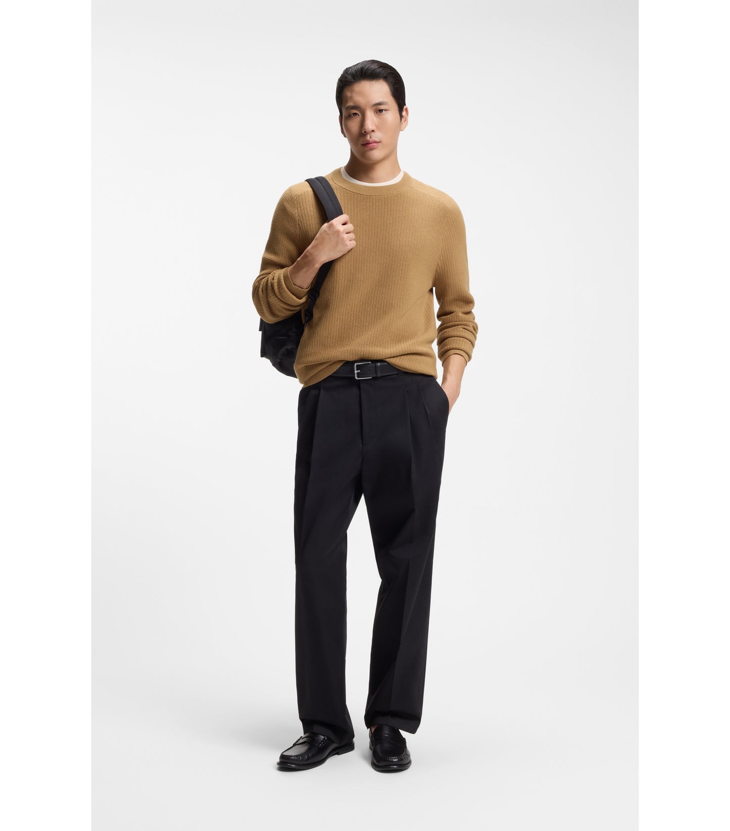 Knitted sweater in cotton and virgin wool