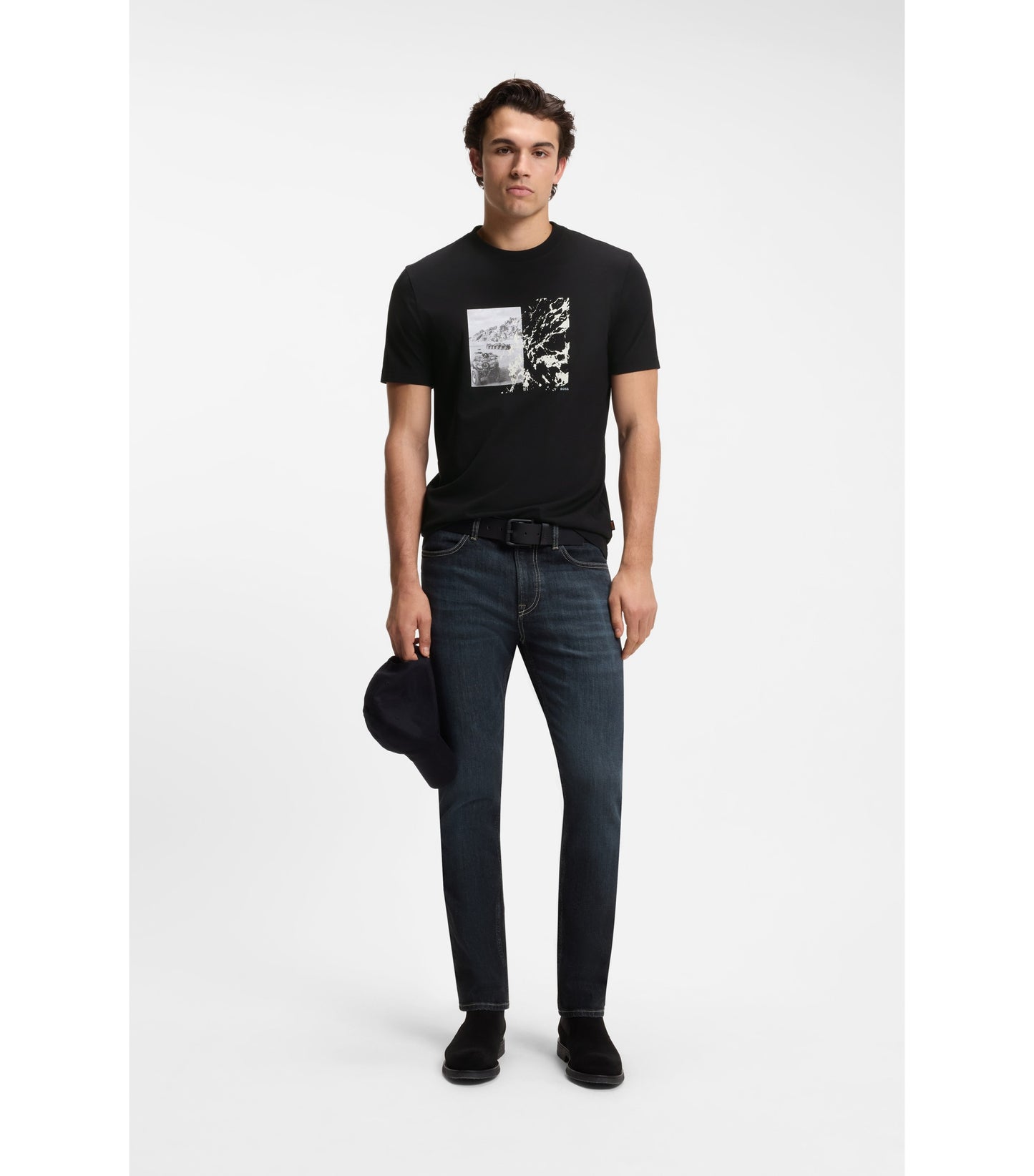 Regular-fit T-shirt in lightweight cotton jersey