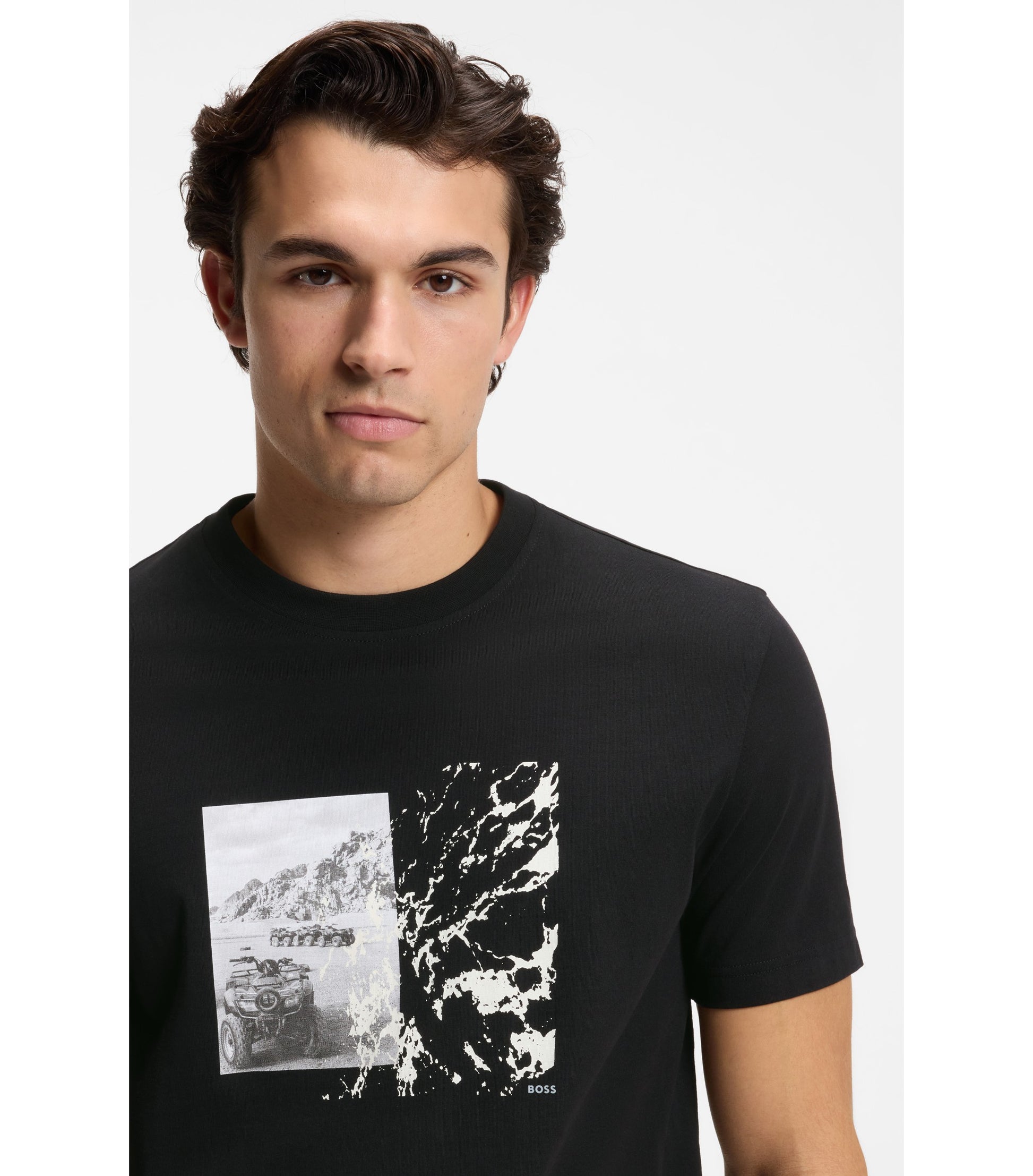 Regular-fit T-shirt in lightweight cotton jersey
