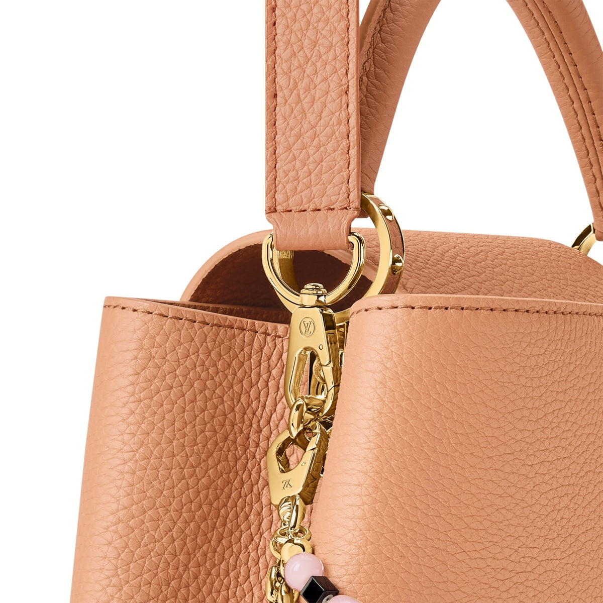 Capucines MM Bag