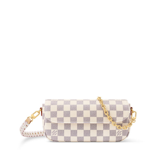 Ivy Wallet On Chain Bag