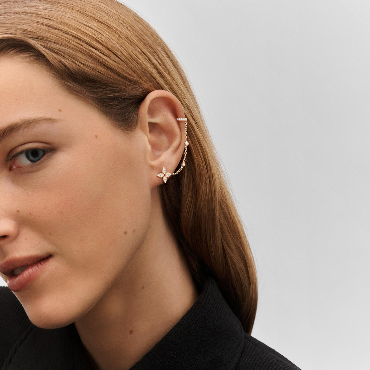 Idylle Blossom Mono Chain Earrings, Pink Gold and Diamonds - Per Unit