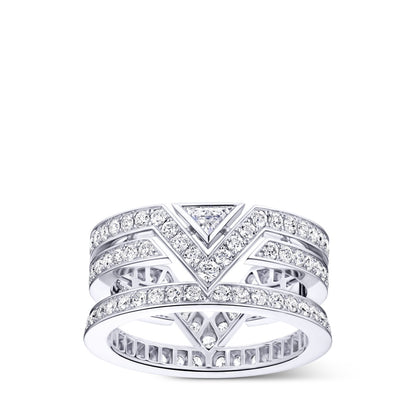 Pure V Ring, White Gold and Diamonds