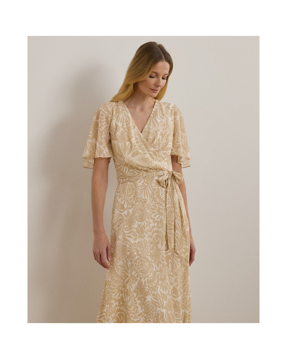 Floral Belted Crinkle Georgette Dress
